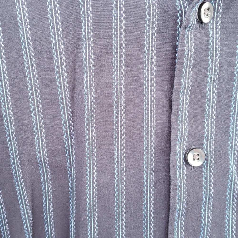 Shirt - Picture 3 of 5